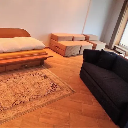 Studio 4-3