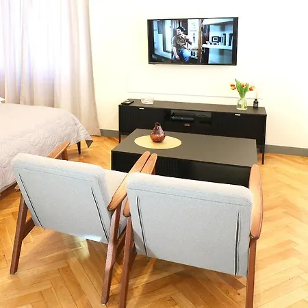 Falcon Apartment Center 1 Warszawa Centralna-3