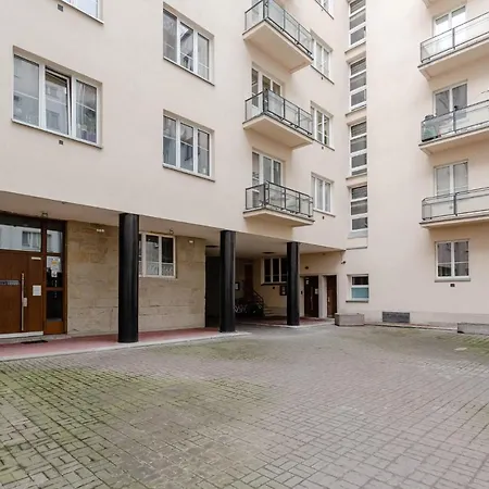 Chill Apartments Kopernik Center-2