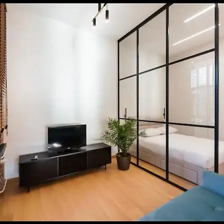 Palace Of Culture Loft Apartment-3