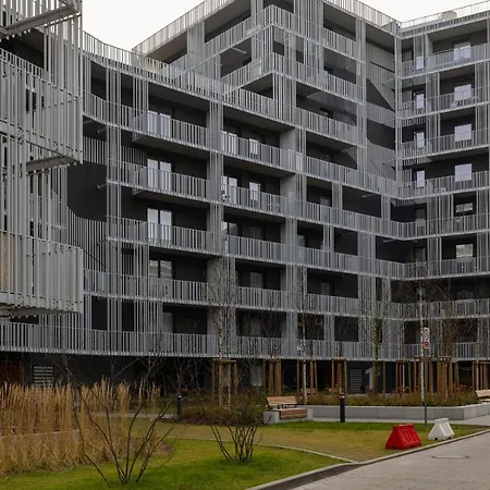 Stacja Wola Apartments With Parking By Noclegi Renters-2