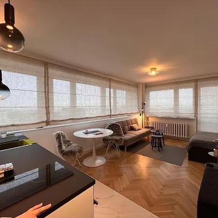 Panorama Studio At Sky-3