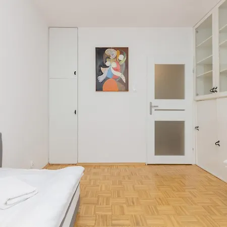 Family Apartment Bogatyńska Bemowo by Noclegi Renters-3