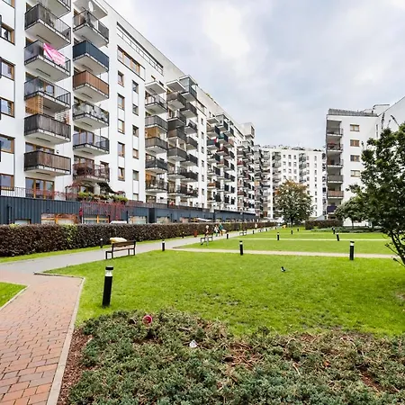 Wola Sunset Apartment Free Parking-2