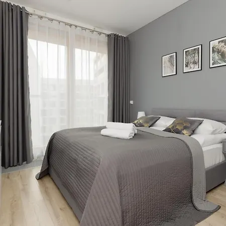 Cozy Apartments With Parking In The 19Th District By Noclegi Renters-2