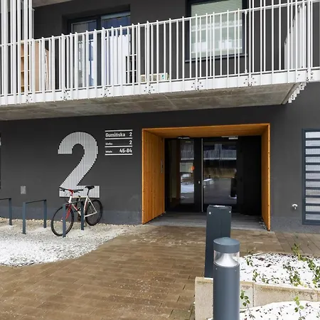 Stacja Wola Apartments With Parking By Noclegi Renters-3