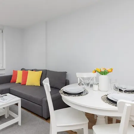 Golden Warsaw Apartments By Noclegi Renters-3
