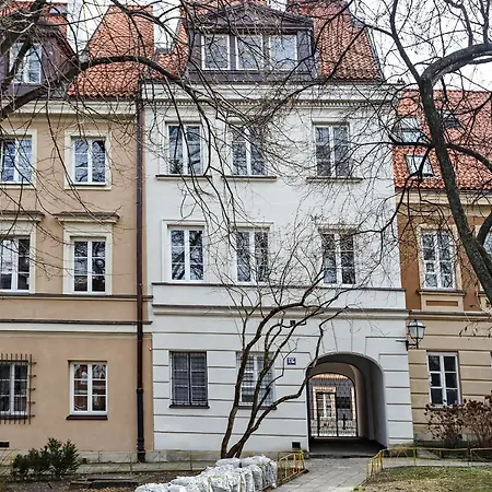 Quiet Apartment Koscielna Old Town-2