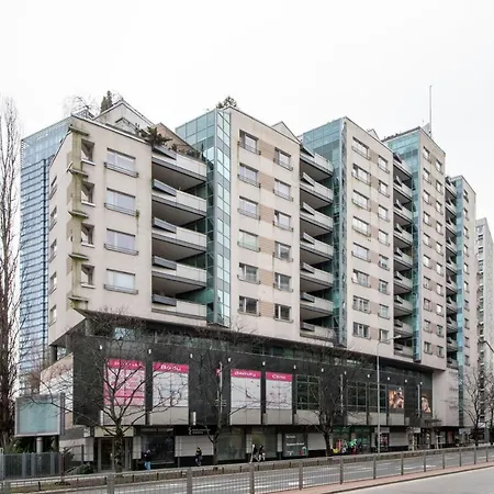 City Flower Apartment-3