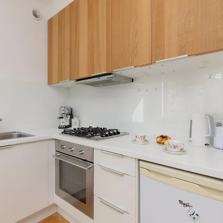 Koszykowa Sunny Studio by Noclegi Renters-3