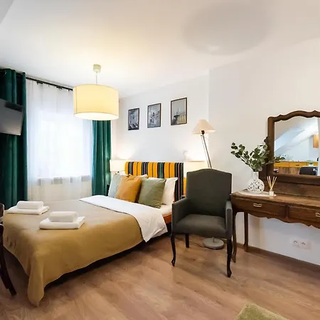 Nowy Świat Modern Vintage Apartment-2