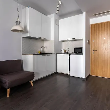 Golden Apartments Warsaw - Bright And Modern Apartments -Premium Building In Top Location- Solidarnosci-3