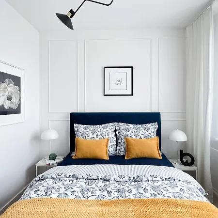 Stylowy apartament przy metrze-2