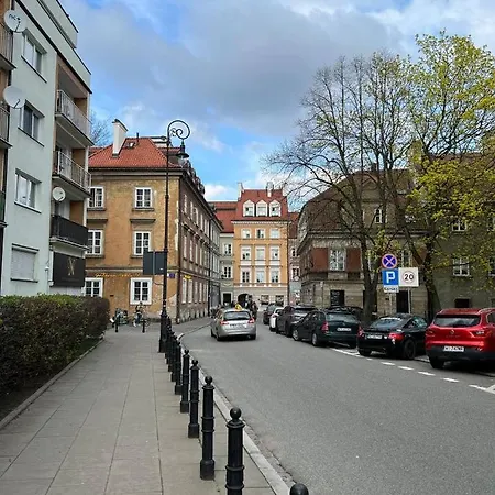 Apartment In The Old Town - Stare Miasto , Wi-Fi - By Hik Apartments-3