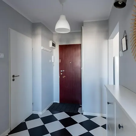 Maklakiewicza 17 - 700M Od Szpitala Mswia - 4Km Do Lotniska Chopina - Maly Balkon - Piekny Widok Na Centrum Warszawy-3