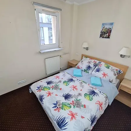 10Q - Z6 Apartment 405-2