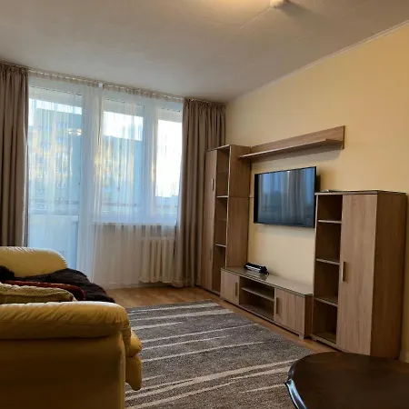 Apartament Bazyliańska - 100m do Metra Bródno, 20 minut do centrum Warszawy-3