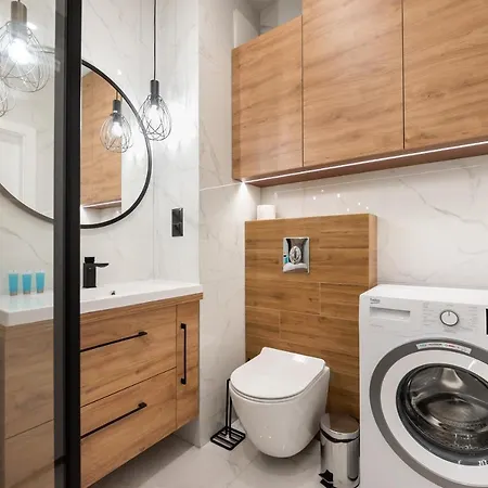 Zupnicza Green Praga Apartment By Bookinghost-2