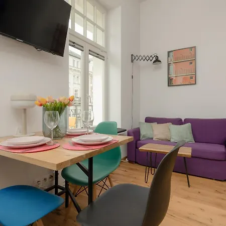 Apartment With Balcony Warsaw'S Praga By Noclegi Renters-2