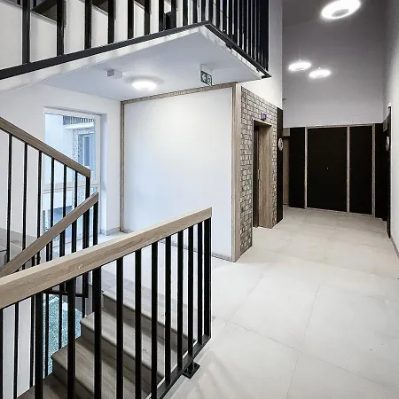 Apartament Diament Kamienica Grochow With Free Parking-3