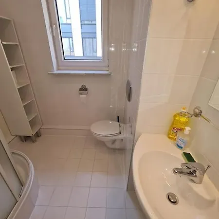 10Q - Z6 Apartment 206-3