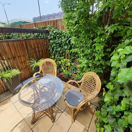 Apartamenty Dom Saski 10 minut od Centrum Warszawy-3