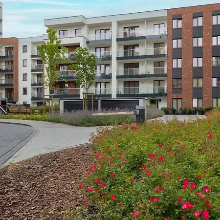 Stunning Family Apartment Ursynow With Parking & Balcony By Noclegi Renters-3