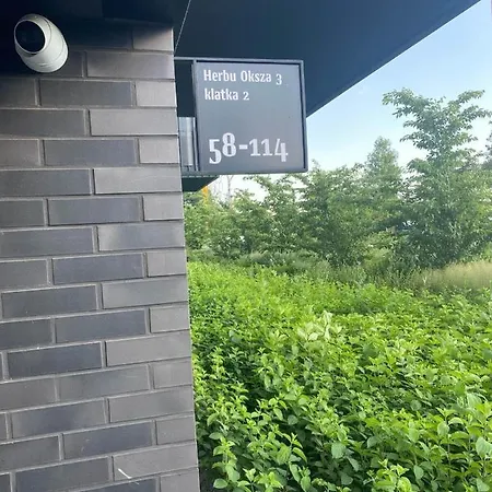 Nowy 1 z 2 pokoi w mieszkaniu w Ursusie-3