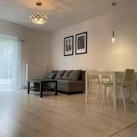 Apartment With Private Parking-2