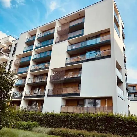 Spacious,Stylish And Comfortable 2 Room Apartment With Million Dollar View-3