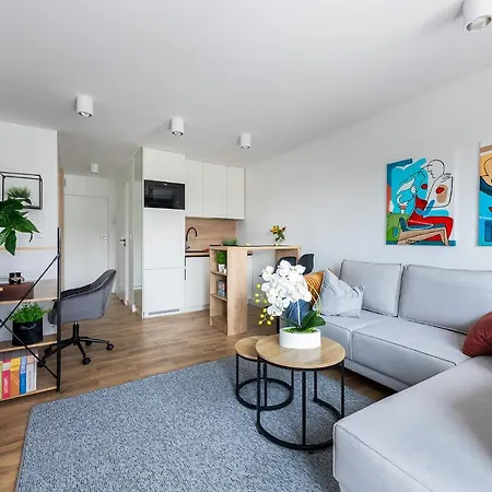 Wrzeciono 12 - Piękny apartament obok Szpitala Bielańskiego oraz AWF, bezpłatna strefa parkowania - 400m do stacji metra - Good Apartments-3
