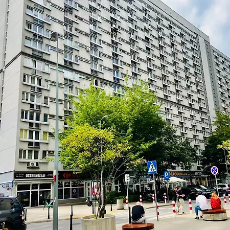 Sky Apartment Comfy Suite Pereca-2