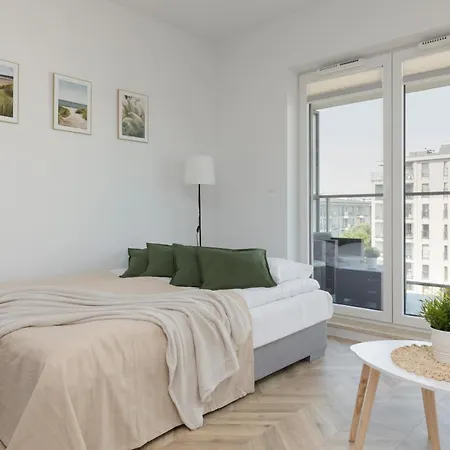 Ursus Sunny Studio For 4 Guests With Parking & Balcony By Noclegi Renters-2