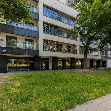 Apartment Avenue Solidarnosci On Wola By Noclegi Renters-3