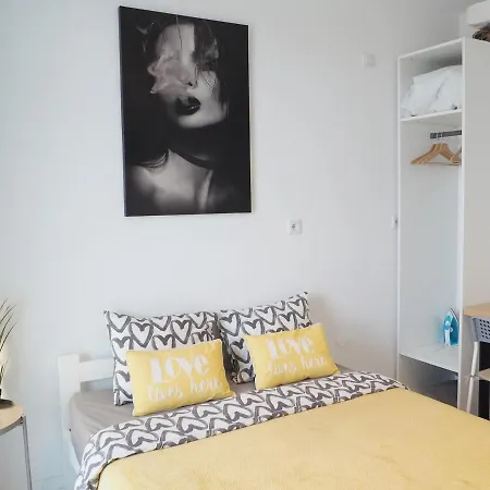 West Modern City Apartments-2