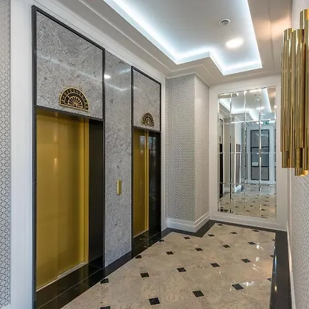 Modern Apartment With Gym,Terrace And Great Location-2