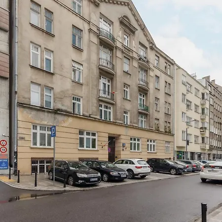 Metro Rondo Onz Apartment By Noclegi Renters-3