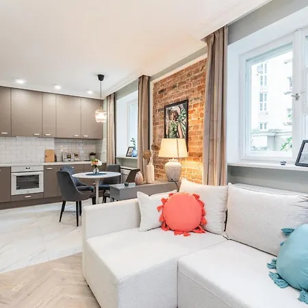 SuperApart Wojska Polskiego, Serene Urban Retreat with Skyline Views-3