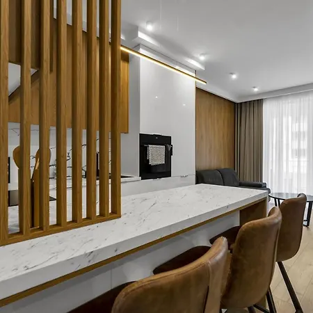 Lotnisko Chopina Modern Apartment By Bookinghost-2