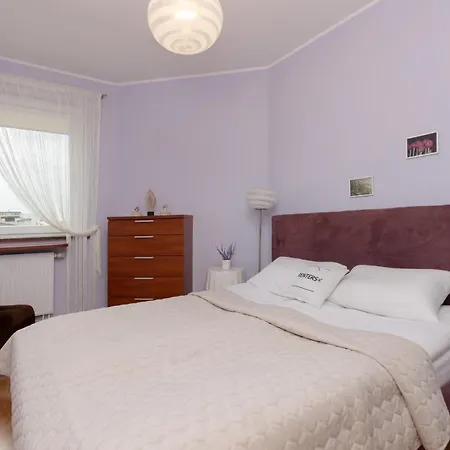 Cozy Apartment With Parking In Warsaw Ursus By Noclegi Renters-2