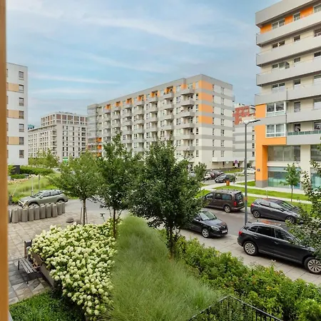 Modern Apartment With Balcony Mokotow Business Centre By Noclegi Renters-3