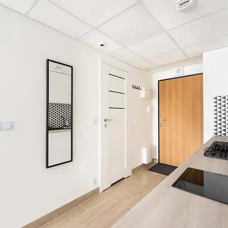 Praga Bliska Comfort Studio By Bookinghost-2