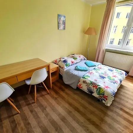 Fantastic Waw - Z6 Room - 303B-2