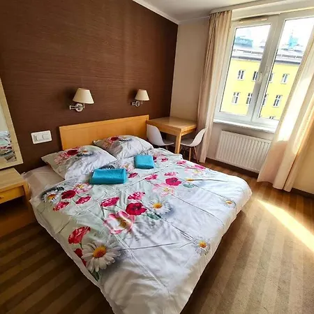Fantastic Waw - Z6 Room - 304A-2