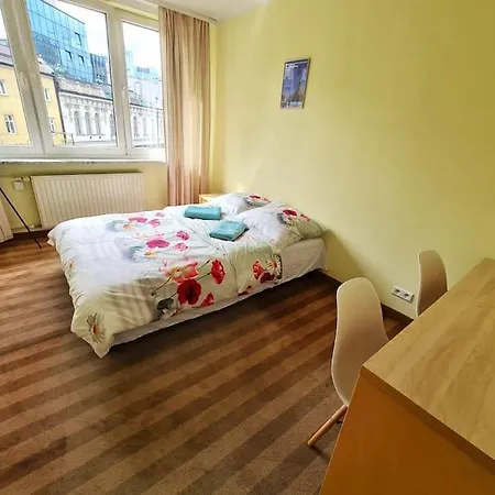 Fantastic Waw - Z6 Room - 504B-2
