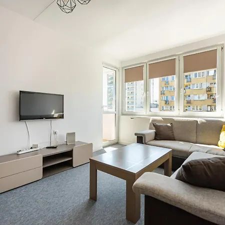 Rondo Onz City View Apartment By Bookinghost-2