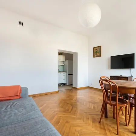 Plac Wilsona 2-Bedroom Apartment By Bookinghost-2