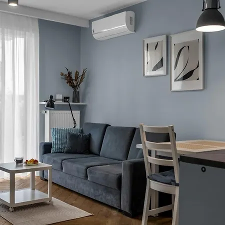 Warsaw Airport Studio With Private Terrace-3