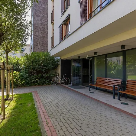 Old Mokotow Spacious Two-Bedroom Apartment By Noclegi Renters-2