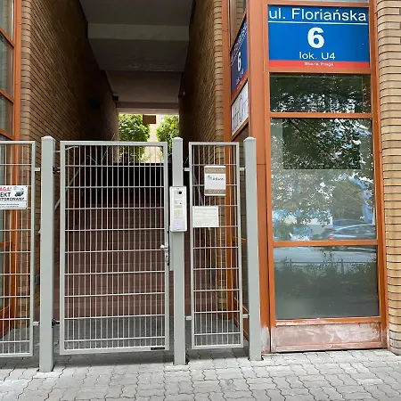 Komfortowy apartament na Floriańskiej, park Praski, Dw Wileński,w odległości spaceru od starego miasta, Напротив офиса для прохождения теста CES для моряков-3